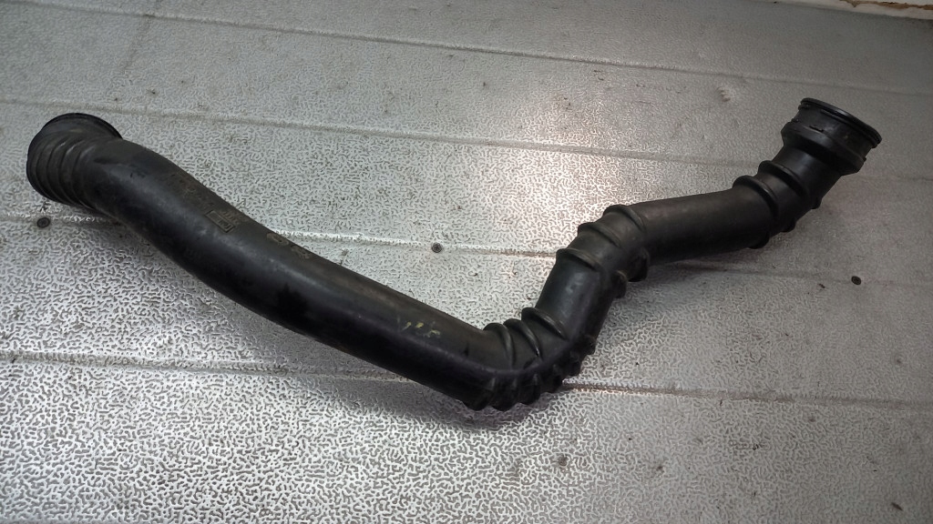 фото №1, Труба интеркулер volvo s60 1055601501