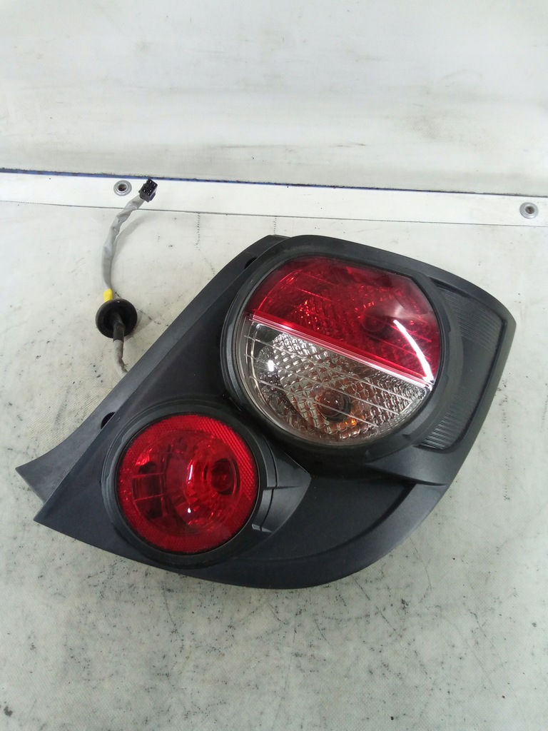 фото №1, E74 лампа правый задняя chevrolet aveo t300