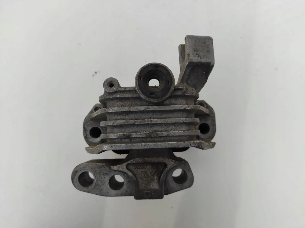 фото №1, Кронштейн кронштейн подушка двигуна alfa romeo giulietta