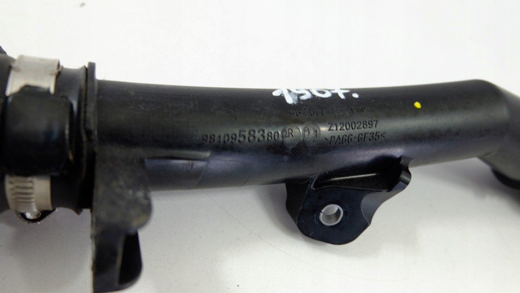 фото №5, Peugeot 2008 1.5 труба шланг повітря 9810958380