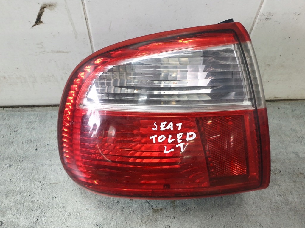 фото №1, Лампа задняя левая seat toledo ii