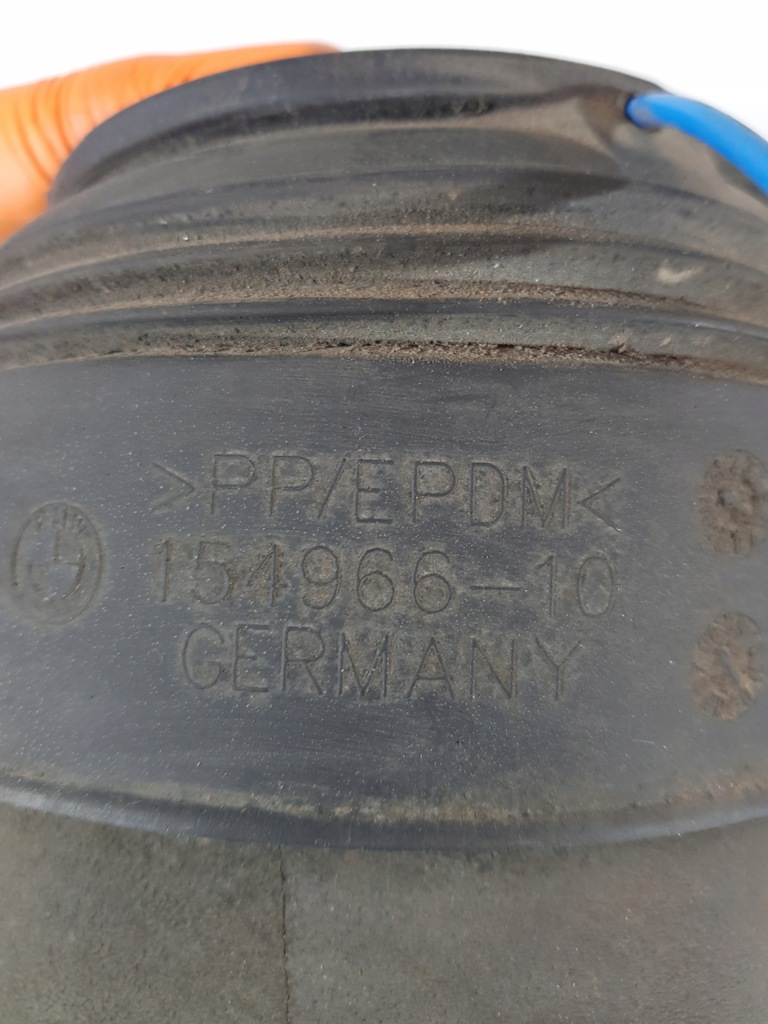 Подушка подвеска пневмоподушка правый задний  154966 bmw e61 lci eur с Разборки