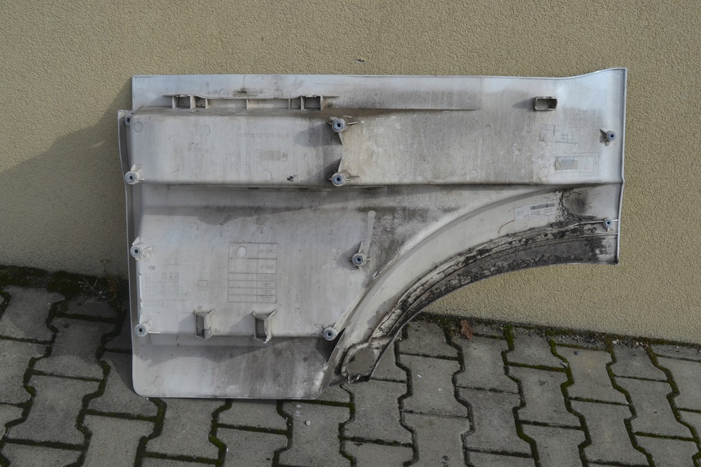 фото №6, Подножка правая mercedes actros mp4 a9606665103