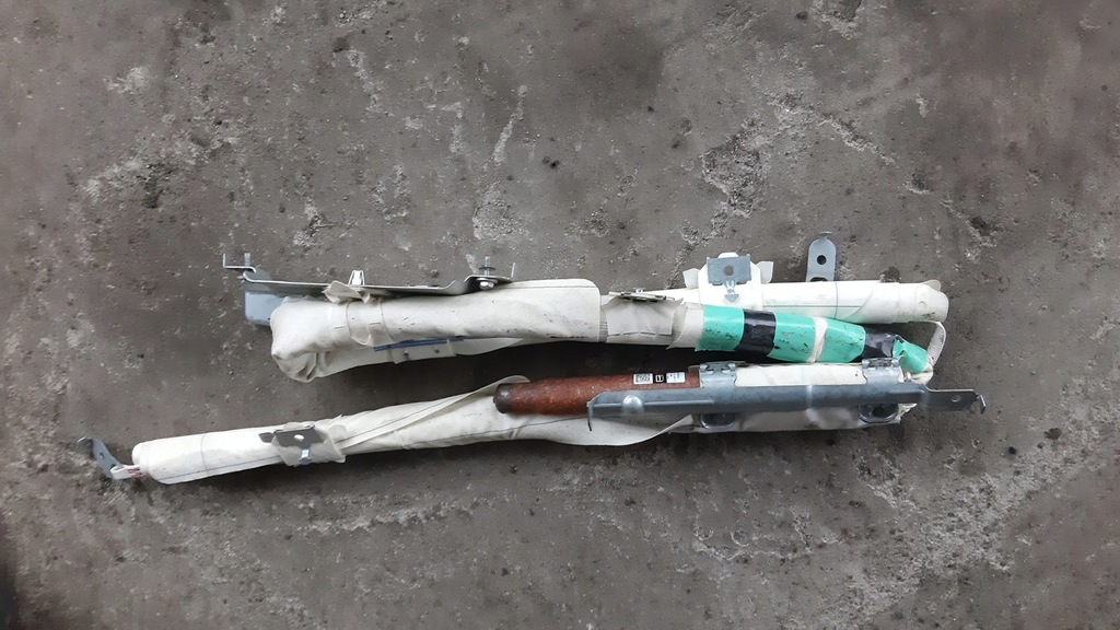 фото №1, Шторка безопасности правая zafira c