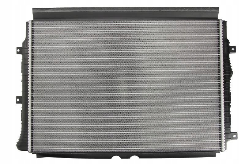 фото №2, Радіатор двигуна valeo 701667