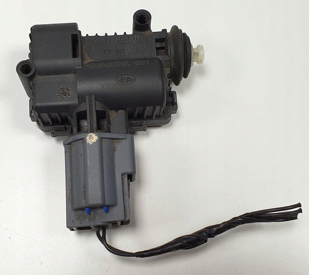 фото №1, Привод крышка заливной топлива discovery sport l550