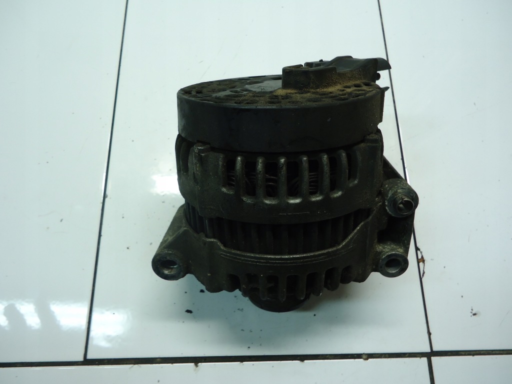 Peugeot mini 1.6vti 1.6 vti генератор 0121615027 v757565080 в Украине