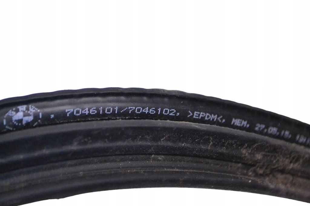 фото №5, Bmw z4 e89 sdrive 35is 2015 rhd передняя левая прокладка дверь 7046102