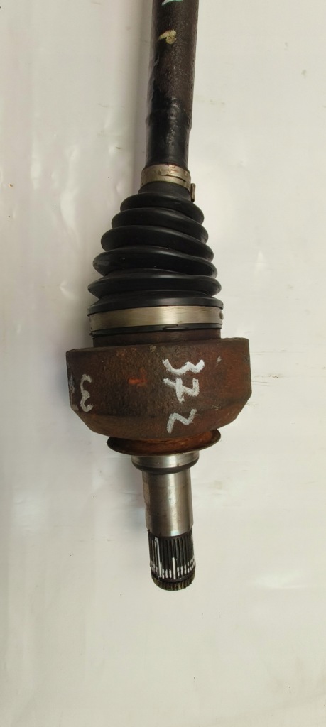 фото №2, Mercedes w251 3.2 привідний вал правий задня