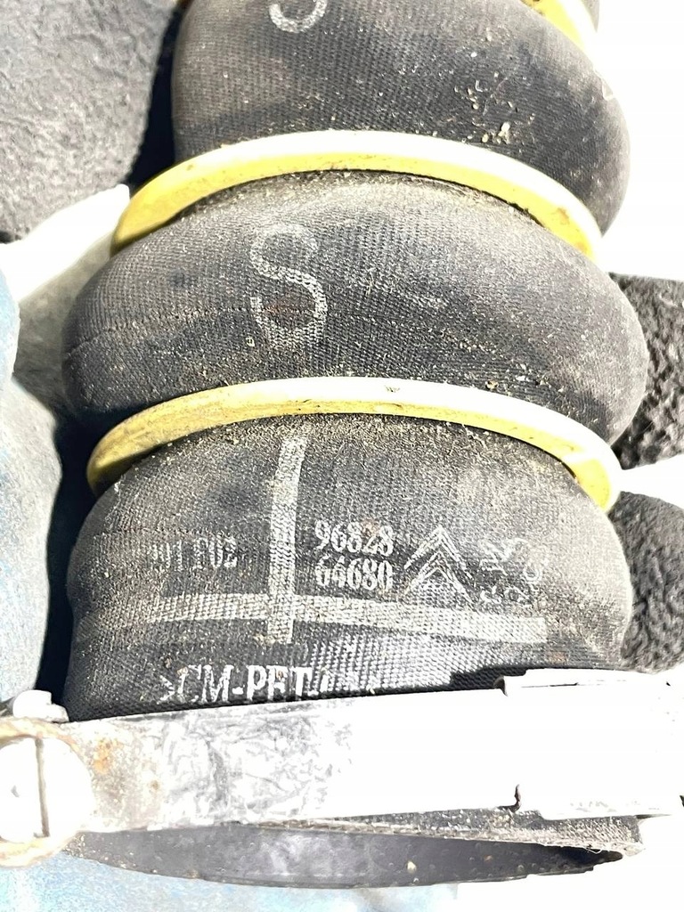 фото №5, Буфер ресори шланг повітрозабірник повітря peugeot citroen - 9682864680