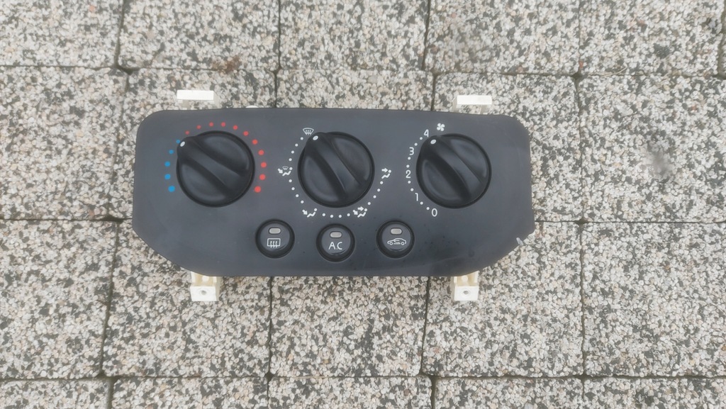 фото №1, Панель управление nawiewem-renault thalia; clio ii с кондиционер