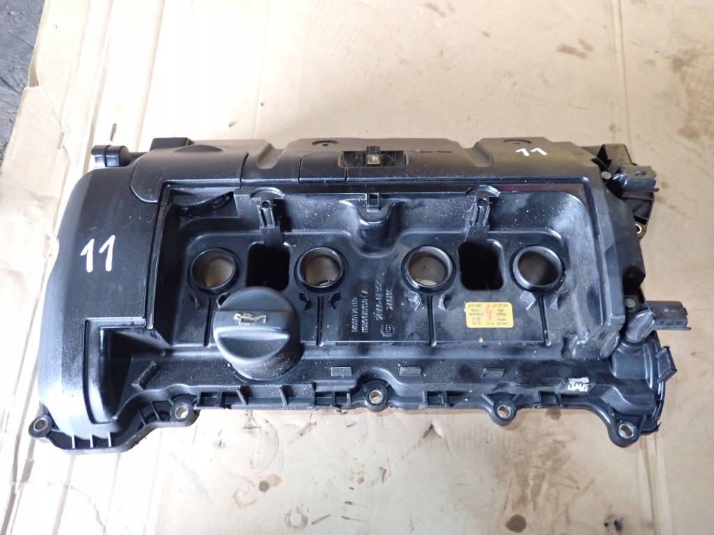Купити Кришка клапанів peugeot m03017b180 m03017b150