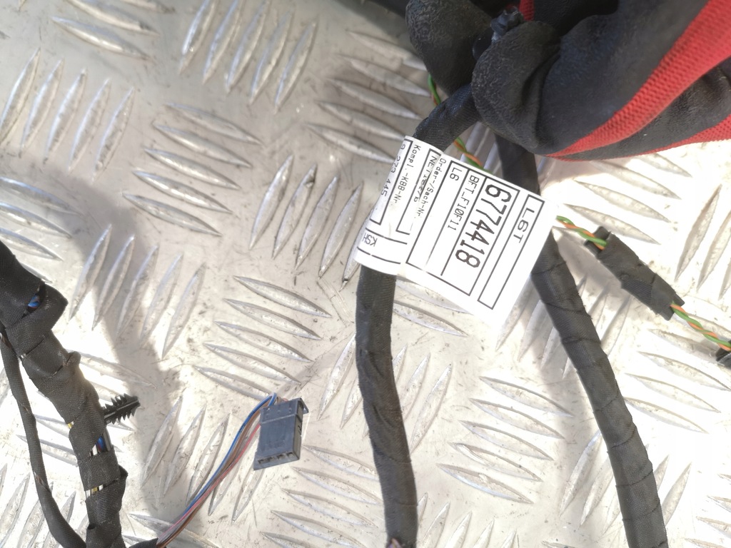 фото №12, Джгут електропроводка двері keyless камера доводчик перед bmw f10 f11