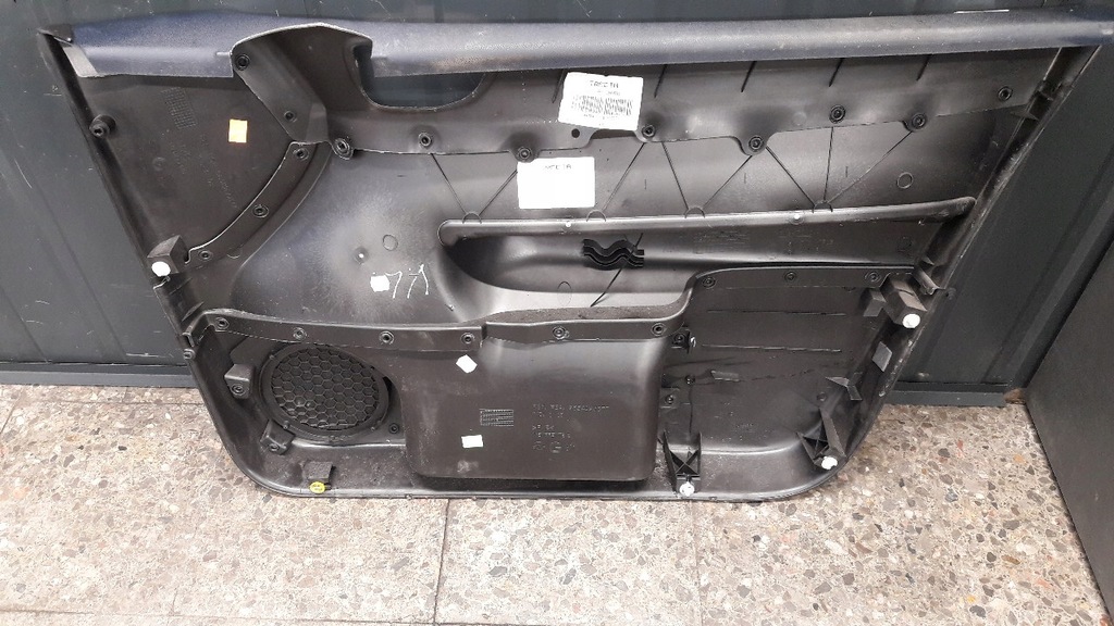 фото №7, Обшивка дверь левый перед peugeot 307