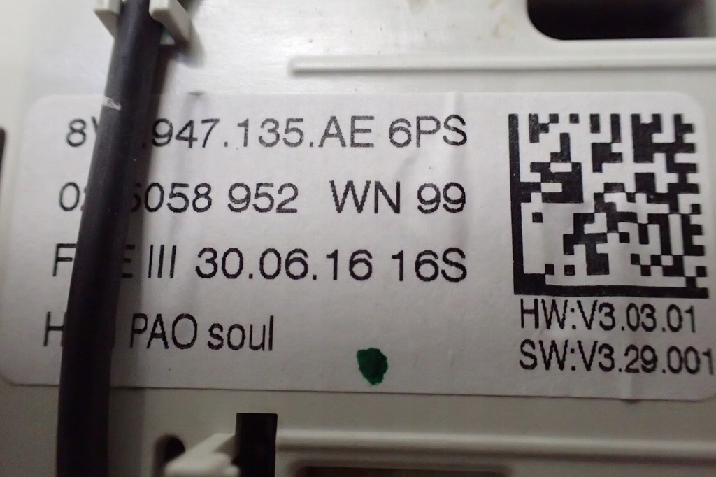 фото №5, Audi tt 8s лампа потолочный 8v7947135ae