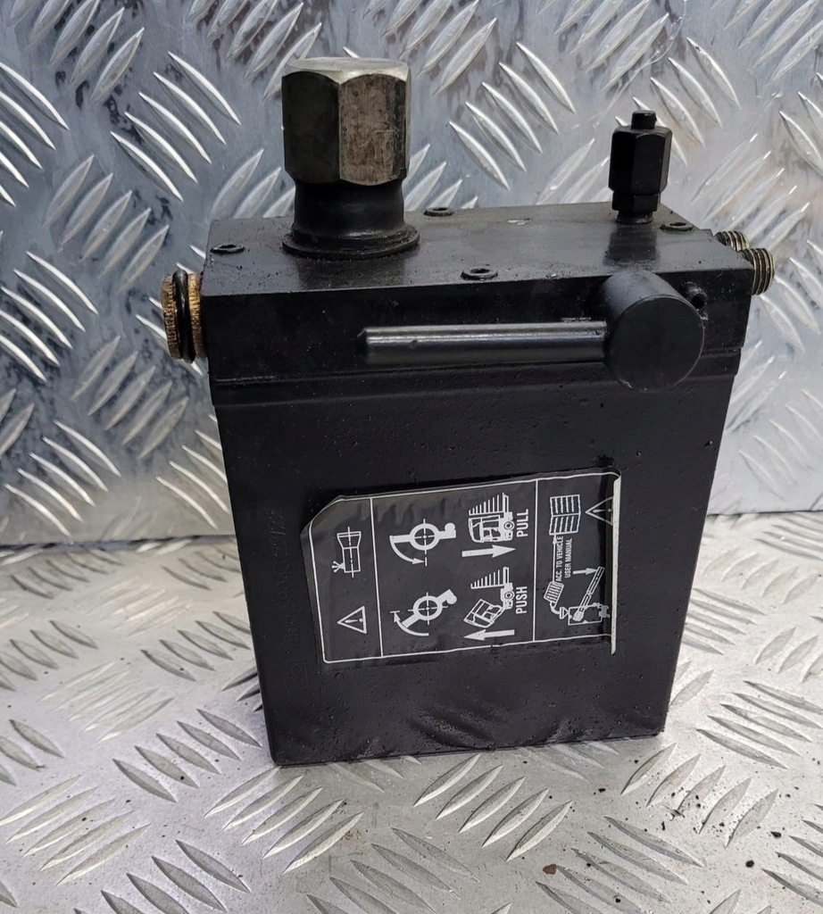 фото №1, Насос помпа подъёма кабины scania r