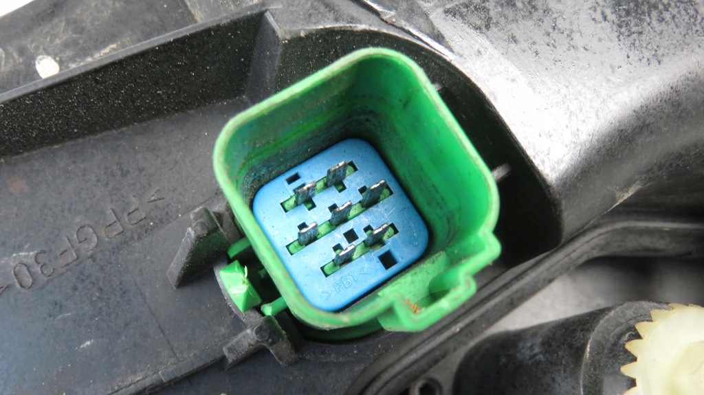 фото №10, Лампа левая передняя ford mondeo iii mk3 0301174203