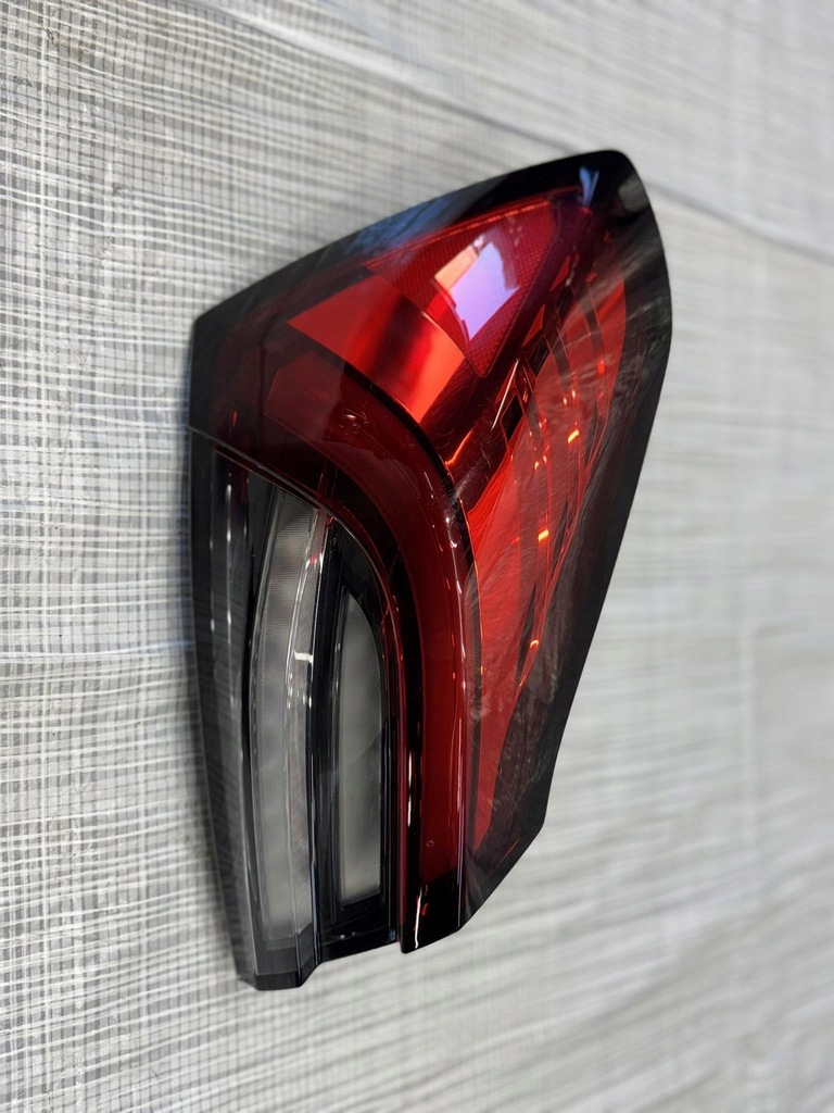 фото №1, Лампа задняя левая maserati ghibli grandsport m157s 6701546090