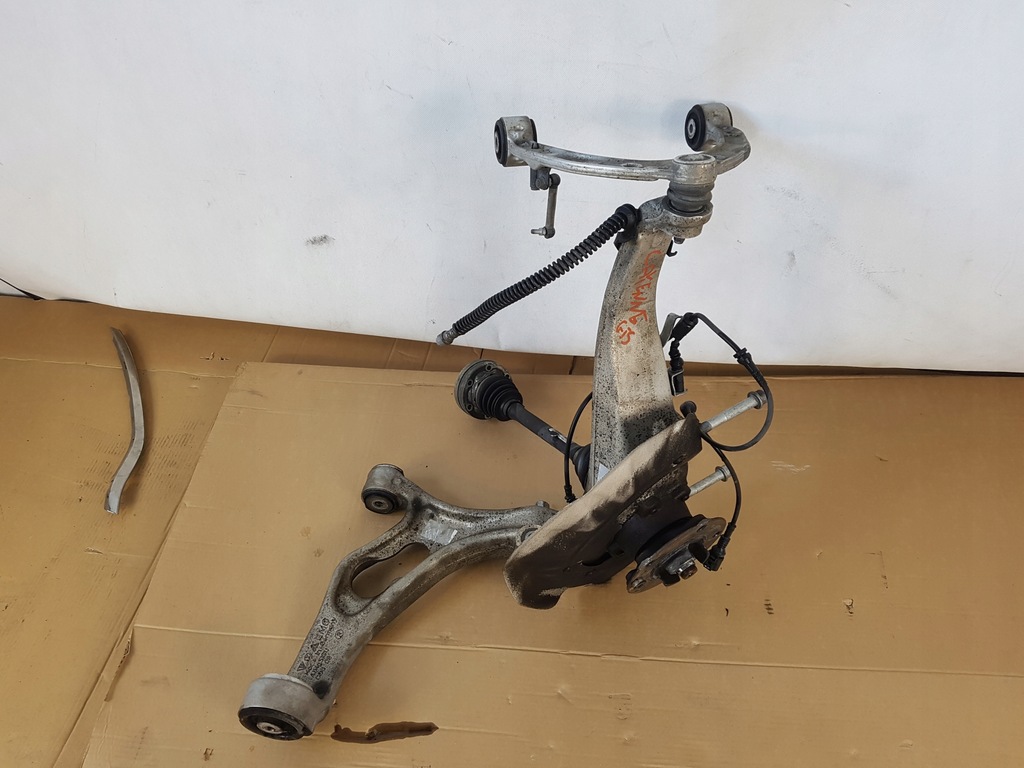 фото №1, Поворотний кулак підвіска перед права 7p5 cayenne ii