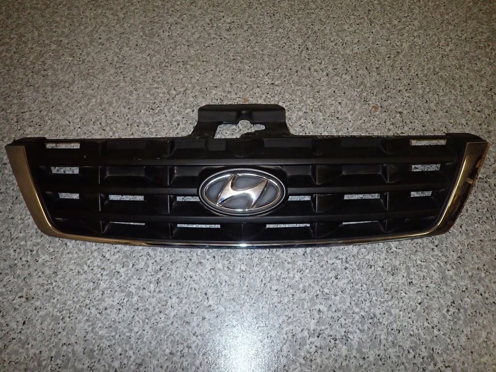 фото №1, Hyundai accent 00-03 решётка радиатора передняя решётка радиатора