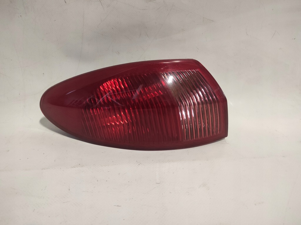 Купить Alfa romeo 147 лампа левый задний  левая задняя