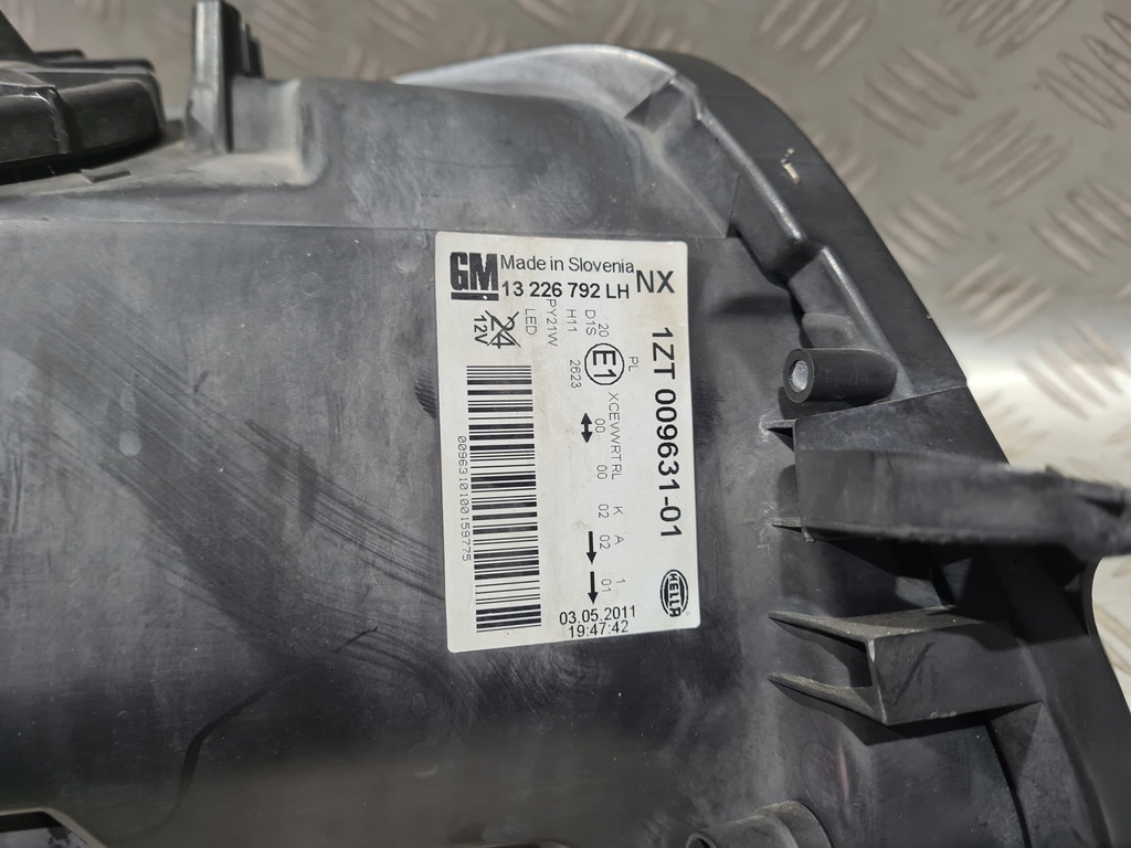 фото №6, Лампа ліва передня bixenon ксенон opel insignia a europa