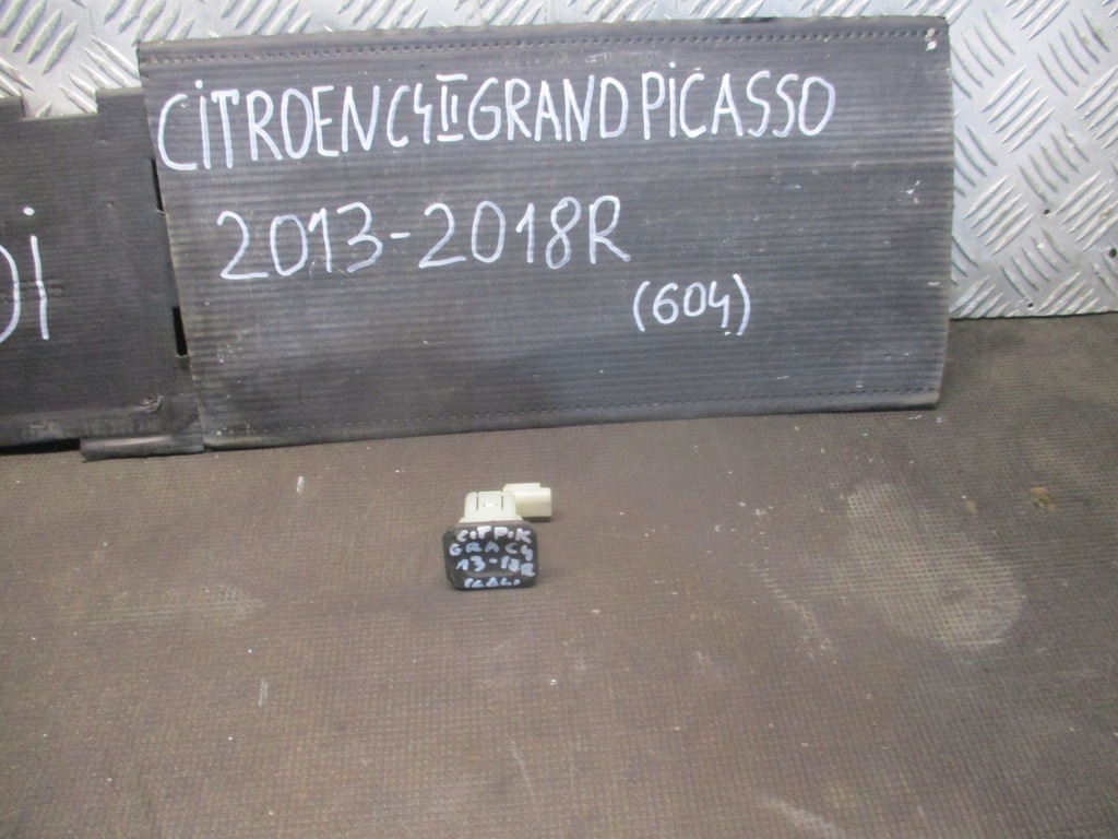 фото №1, Кнопка кришки задня citroen c4 ii grand picasso 13-18r