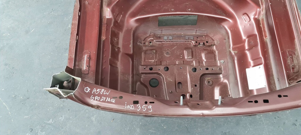 фото №6, A5 8w поддон усилитель pas задняя ниша колеса sportback 359 ly3s a5 8w