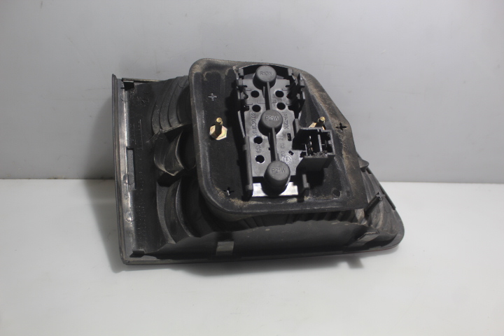 фото №2, Лампа правая задняя w крышка багажника fiat stilo