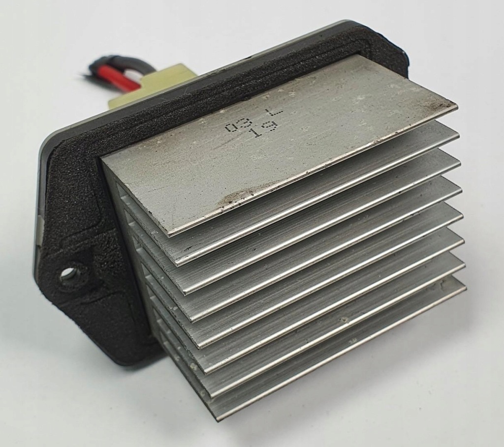 Купить Реле вентилятора отопителя land rover range rover sport l320