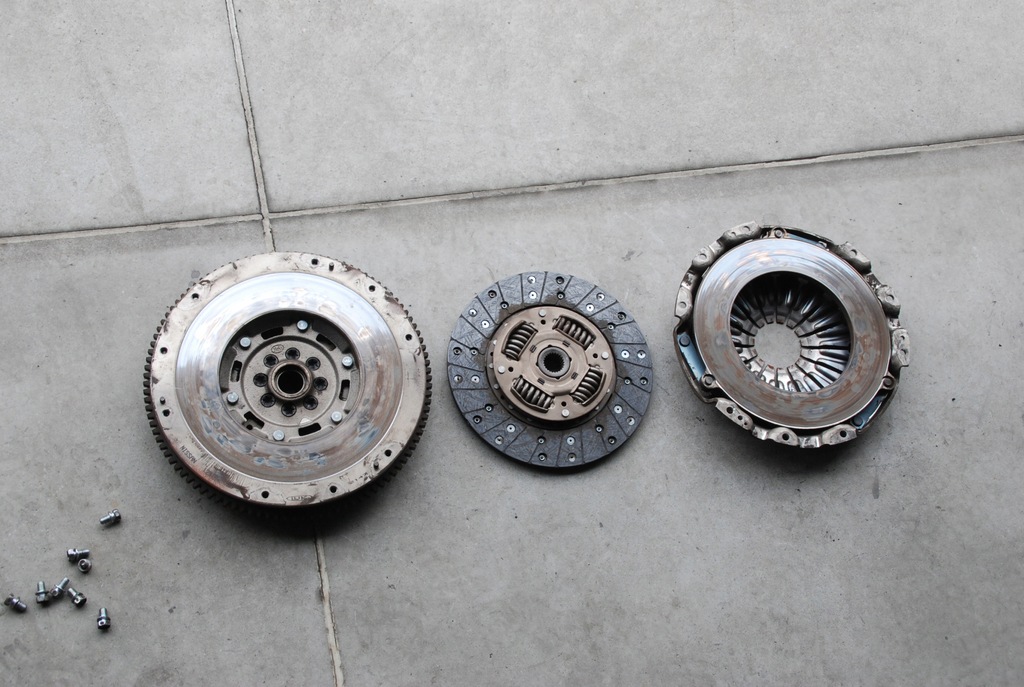 фото №1, Navara d40 2.5dci 2008r сцепление двухмассовый