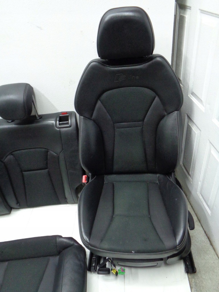 фото №8, Audi a1 5d s-line сидіння заднє сидіння шкіра підігрів 10-18