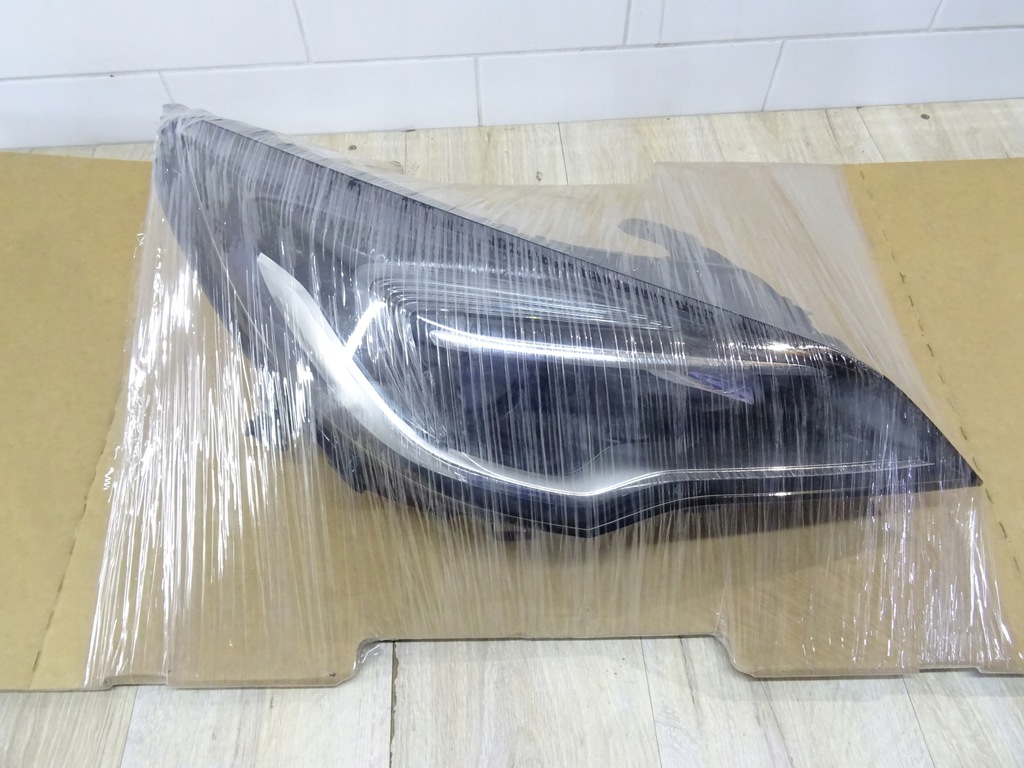 фото №1, Opel astra 5 v k лампа перед линза led 13401142