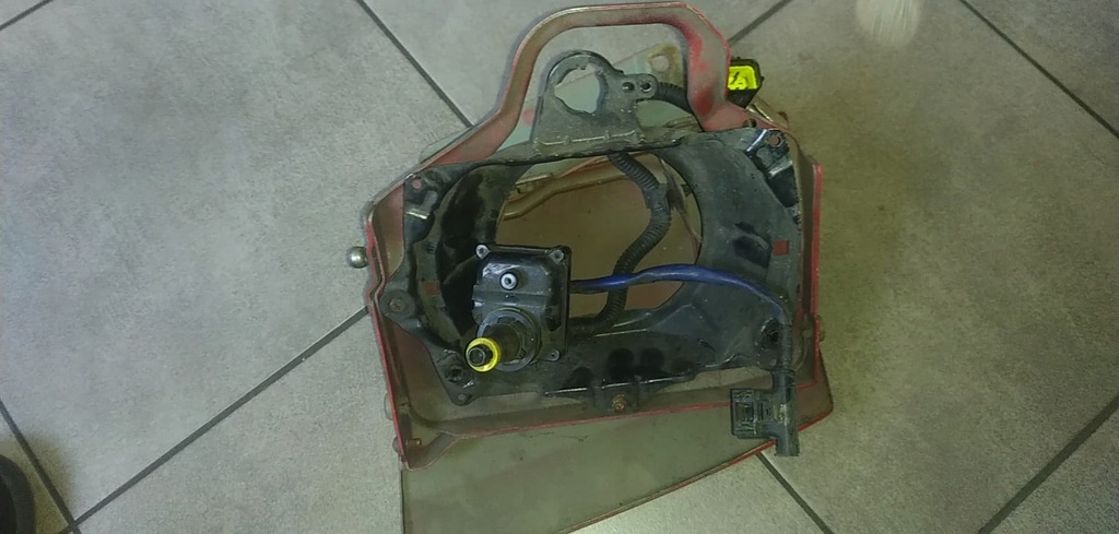 фото №5, Mazda 323 f bg лампа правый перед