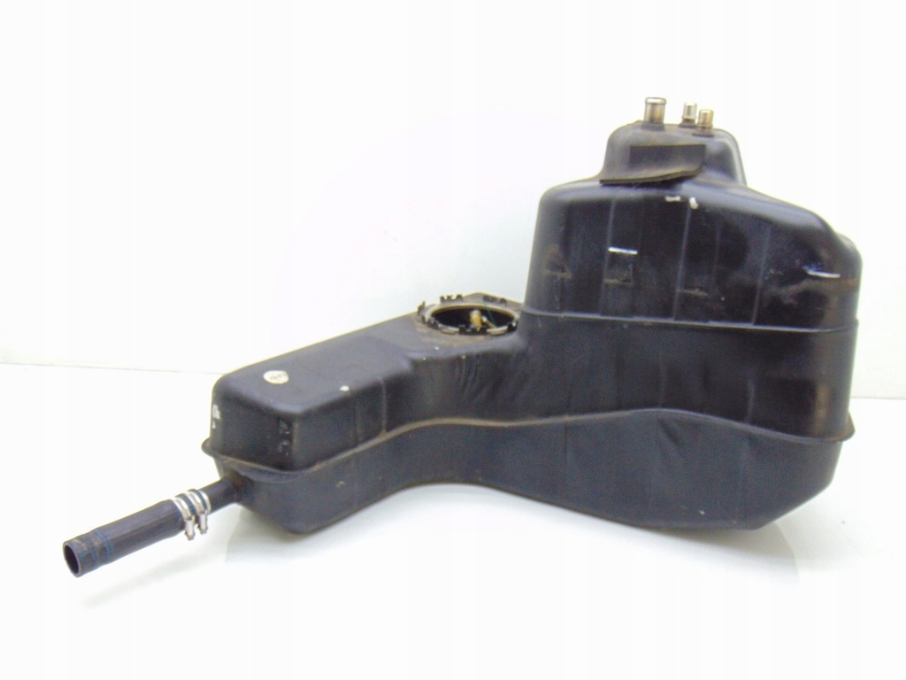 фото №1, Бак топлива bak правый audi r8 420 4.2 fsi v8