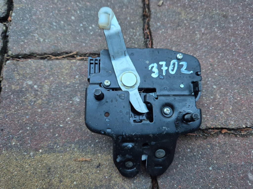 фото №1, Замок кришки багажника nissan 370z