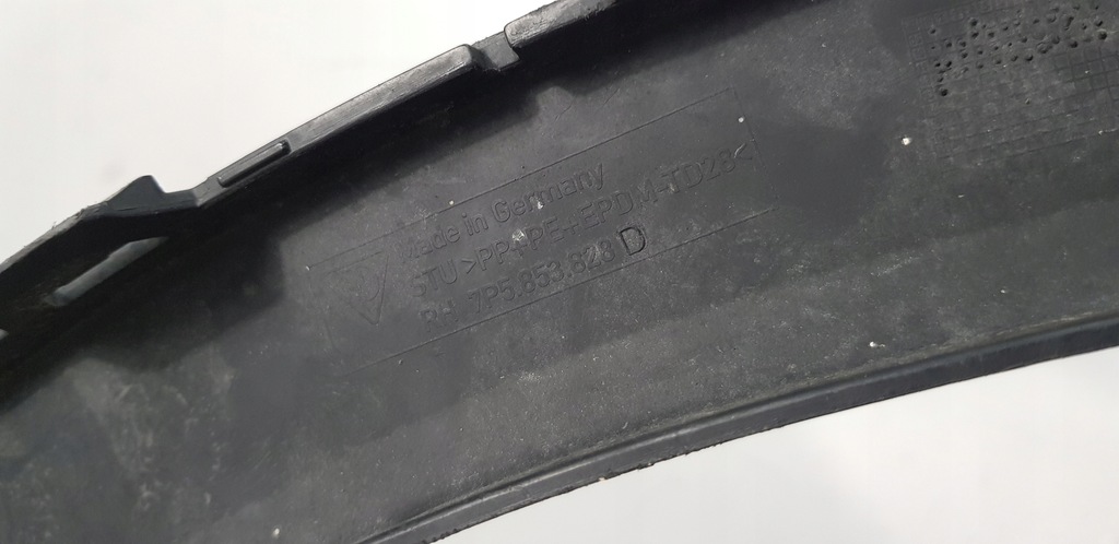 фото №9, Porsche cayenne молдинг крыла правая задняя 7p5853828e