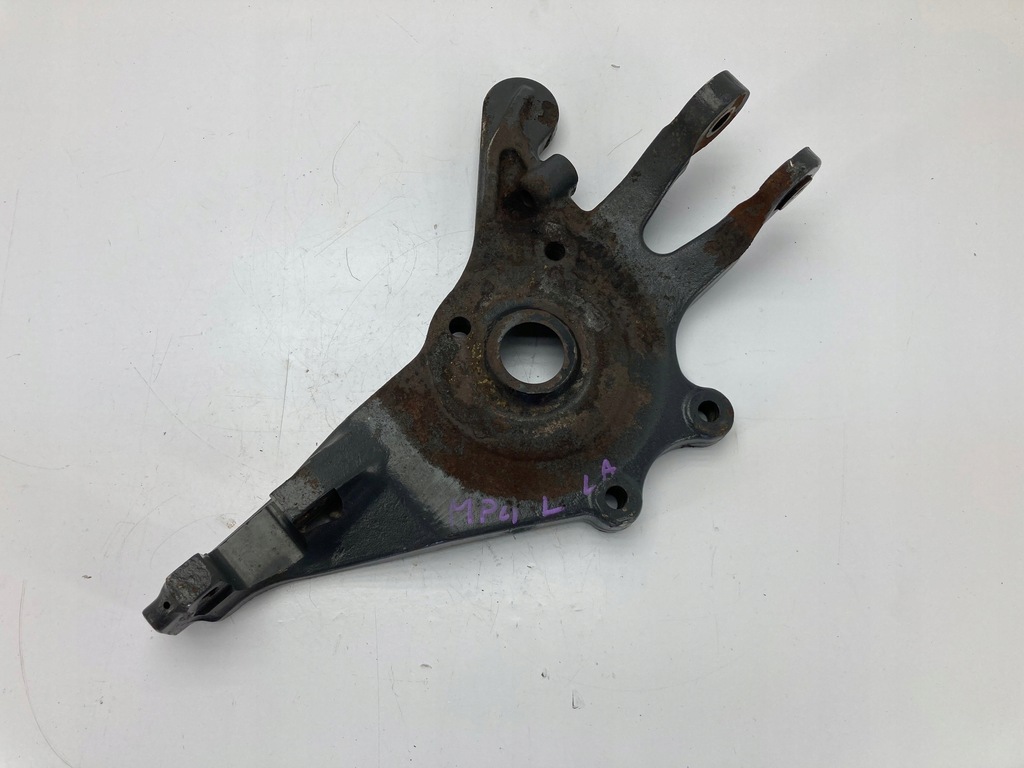 фото №4, Mercedes actros mp4 кронштейн подушки безопасности основание