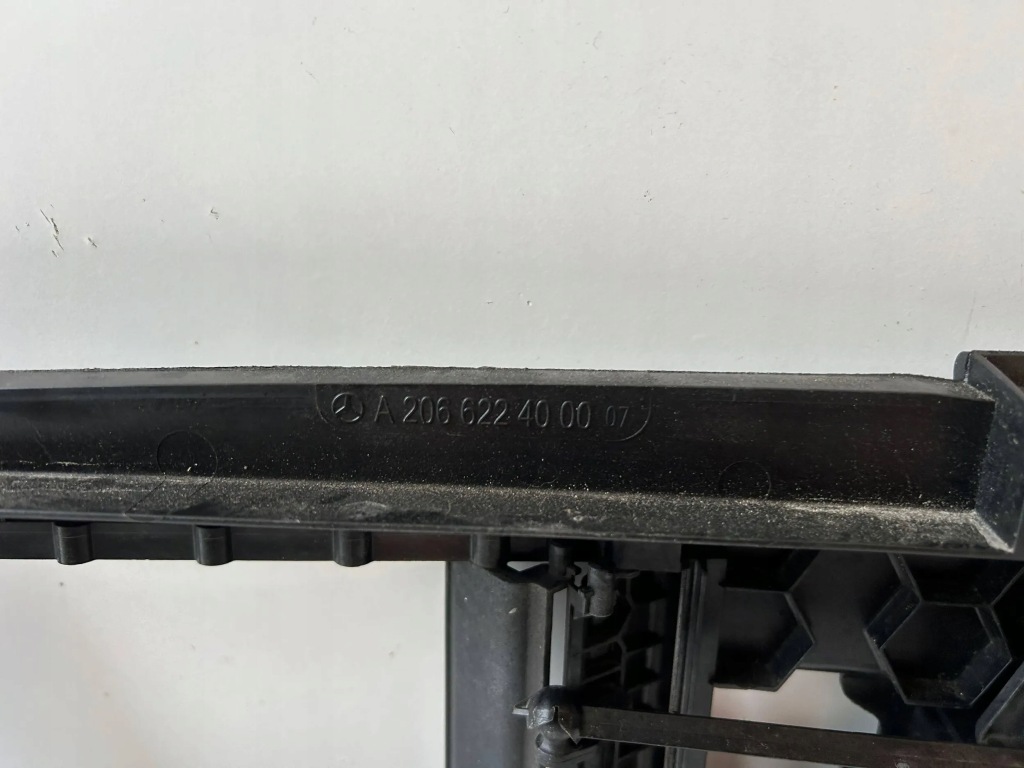 Mercedes c 206 повітропровід повітря 2066224000 оригінал в Україні
