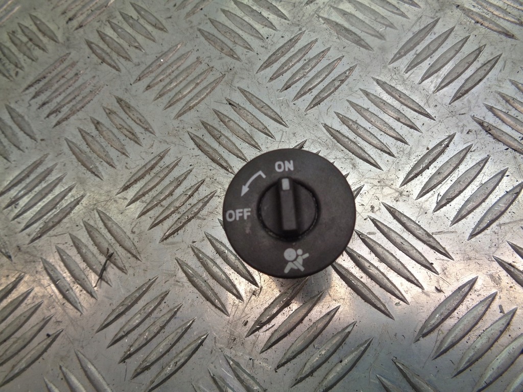 фото №1, Переключатель подушек renault scenic ii 8200169589b