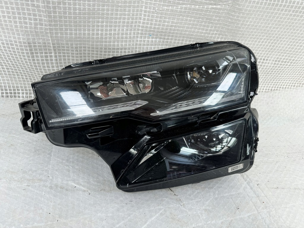фото №1, Skoda karoq lift левая лампа full led