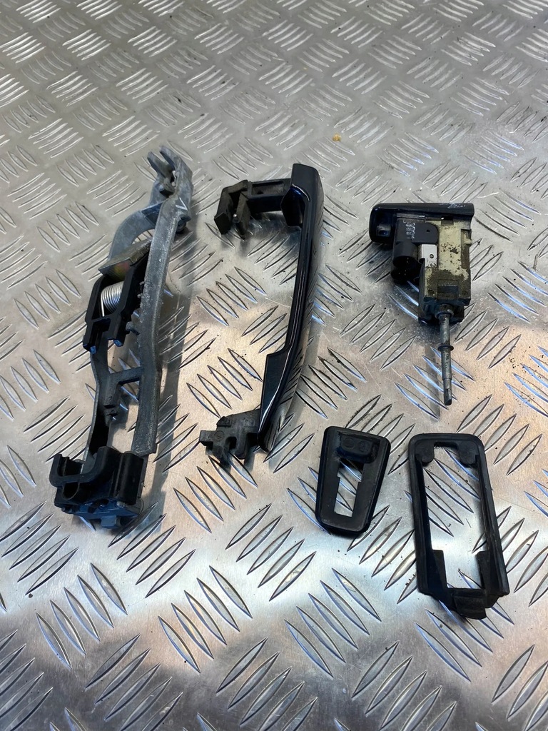 фото №1, Ручка левых передних дверь mercedes-benz sl r129 1297660301 5.0l