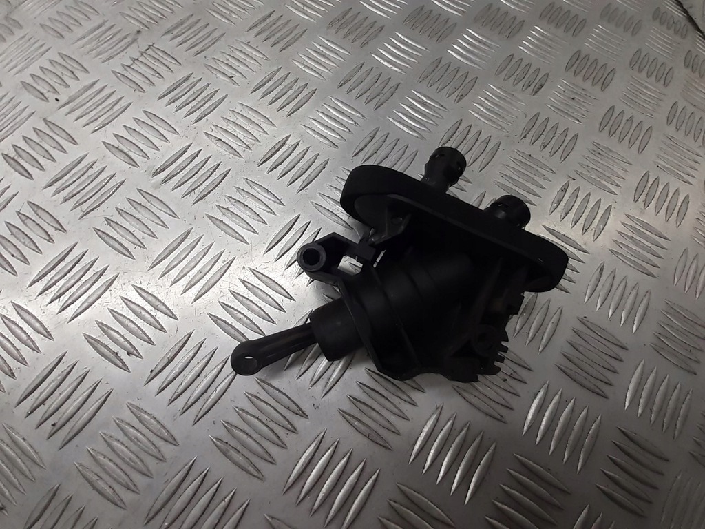 фото №1, Помпа зчеплення ford fiesta mk6 1.3