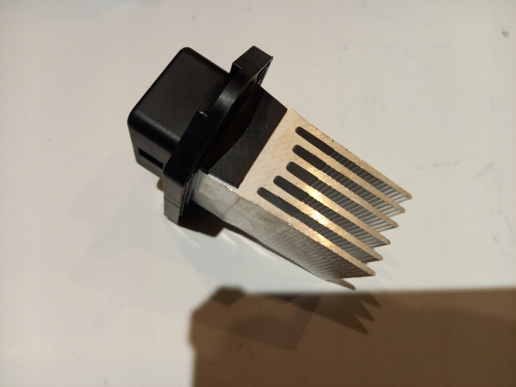 фото №5, Hyundai i20 i40 ix35 резистор резистор вентилятор