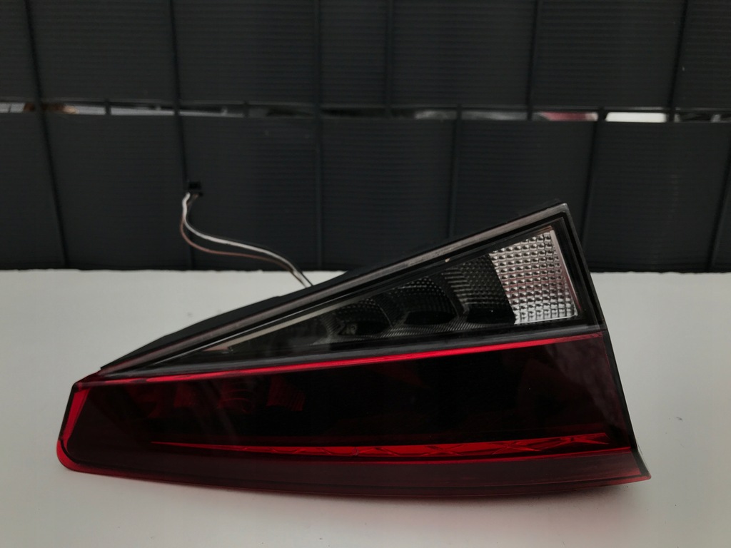 фото №1, Skoda fabia 4 iv 6ve ліва лампа задня задня задня hb led 2021-