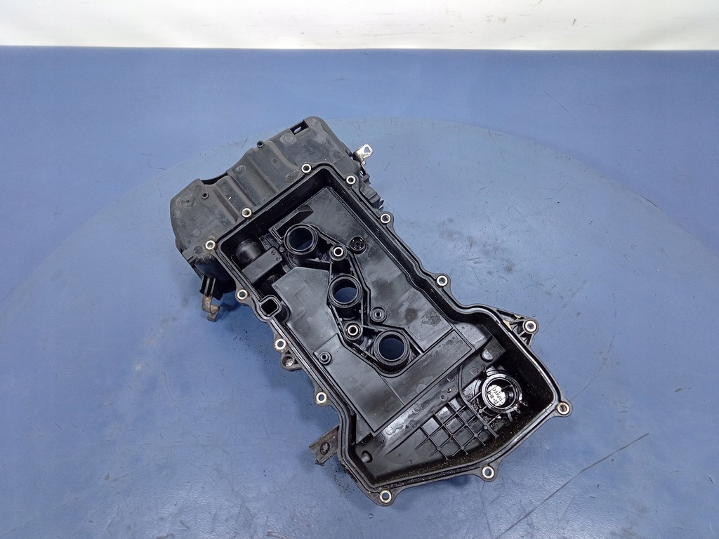 фото №4, Toyota aygo 1.0 69km крышка клапанов 1kr-fe