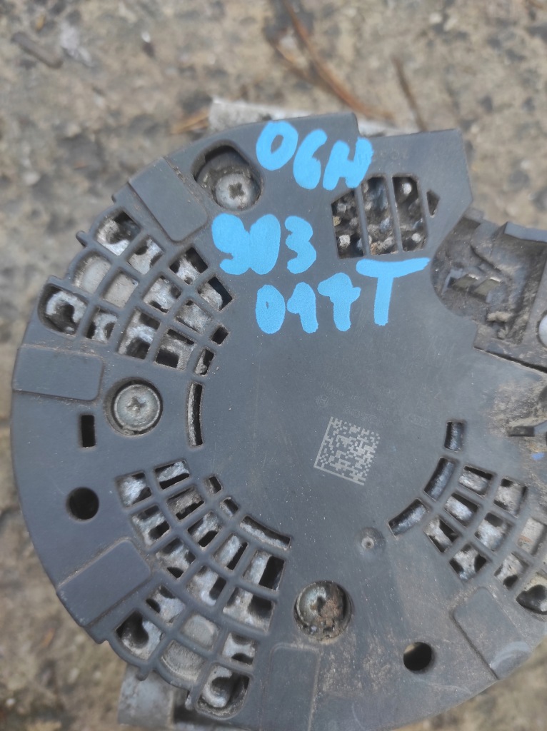 Генератор 06h903017t audi Зі Шроту