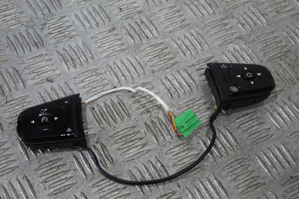 фото №1, Мультифункція керма volvo xc60 ii 2 lift