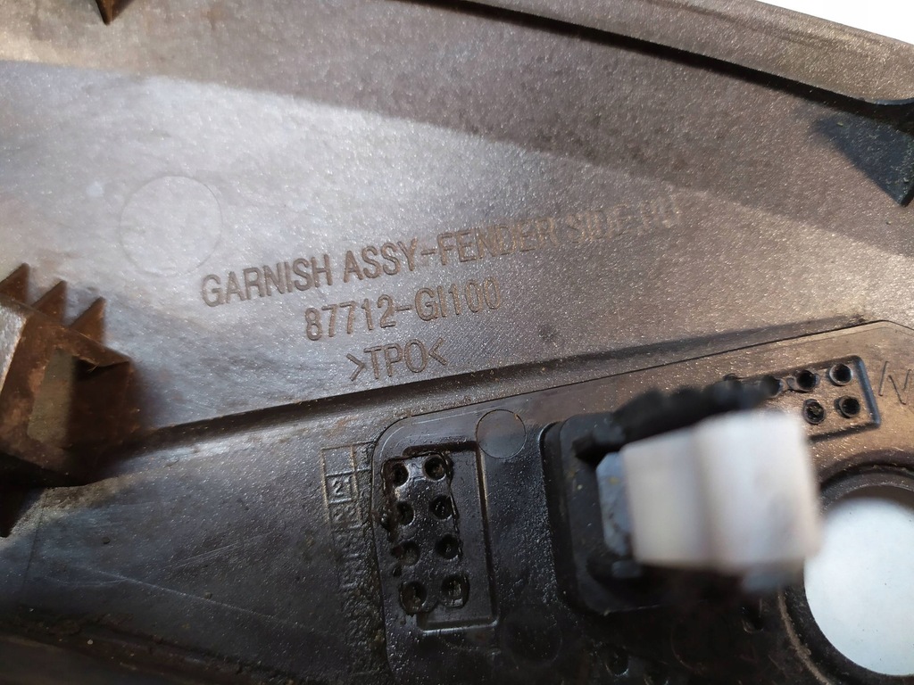 фото №10, Защита молдинг подкрылок правый перед hyundai ioniq 5 87712gm100