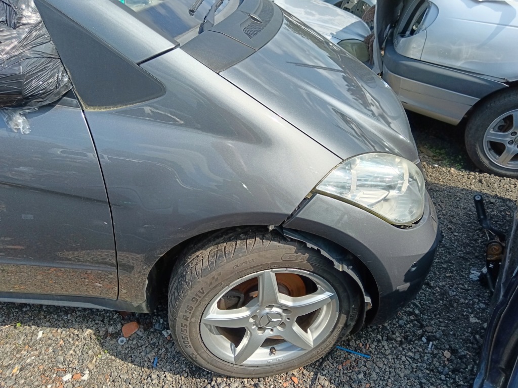 Mercedes w169 a klasa кришка багажника бампер pdc ремінь задній під  колір рестайлінг  787 tarnów Оригінал